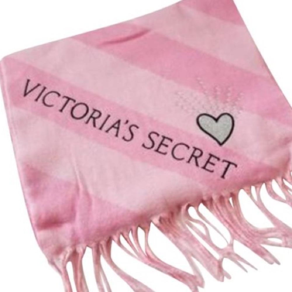 Victoria’s Secret pink on pink scarf - Picture 2 of 2